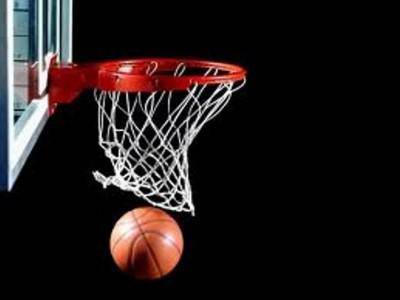 Il â€˜Dunx flying basketballâ€™ atterra ad Ostia