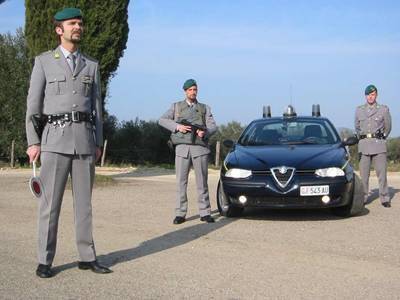 Il â€˜viaggioâ€™ sulle note della Guardia di Finanza