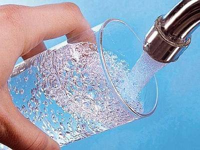 “Acqua del sindaco”, diecimila litri al giorno