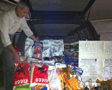 Gasparini: “Abbiamo raccolto tanto cibo per cani e gatti, ringrazio tutti di cuore”
