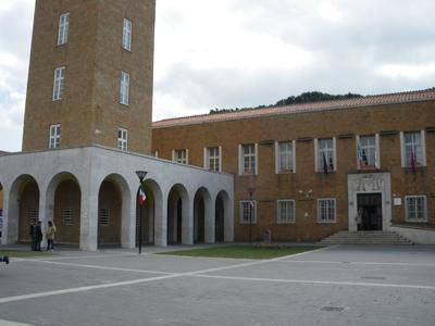 Pomezia Servizi, assemblea dei lavoratori sotto il palazzo comunale