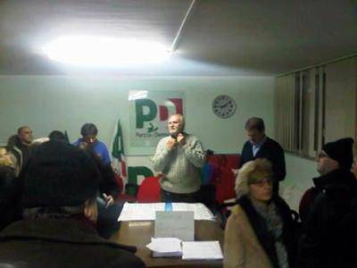 L'opposizione: "Una festa per la democrazia"