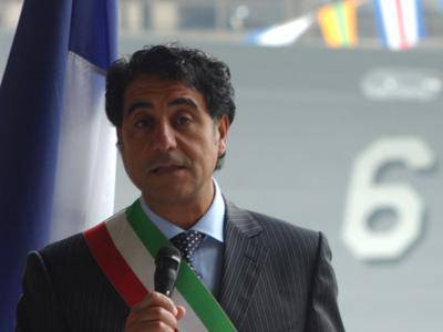 "Rinuncio al Parlamento, pronto a candidarmi a Sindaco"