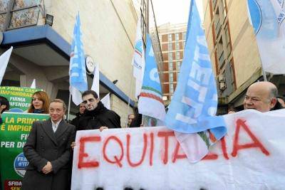 Equitalia, Fratelli d’Italia chiede il blocco dei pignoramenti