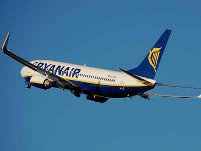 Ryanair aggiunge voli extra tra Roma e Bari