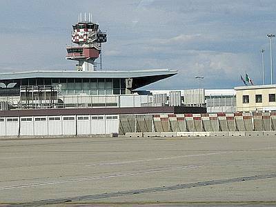 Aeroporto, dopo i lavori di ristrutturazione riapre la pista "numero 2"