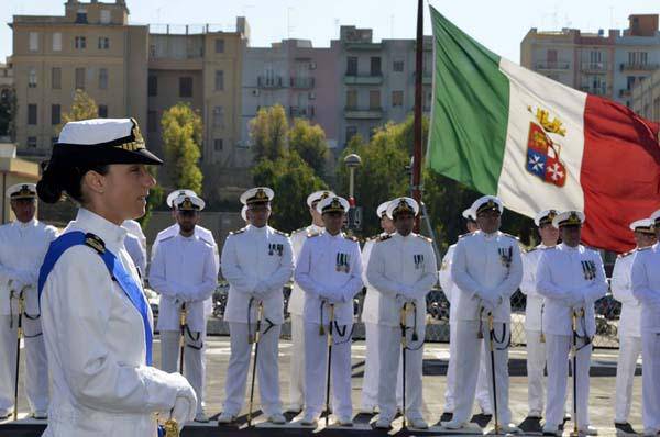 Catia, la prima donna comandante di una nave militare