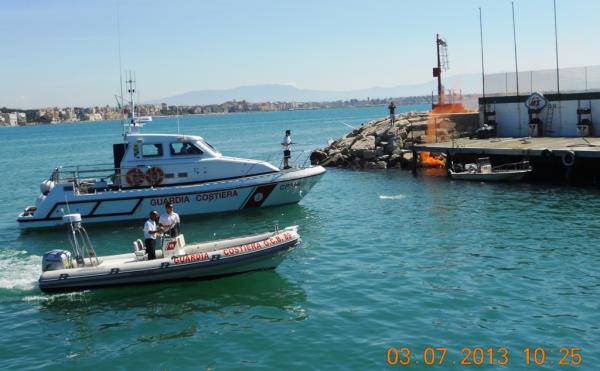 Esercitazione antincendio al porto di Anzio