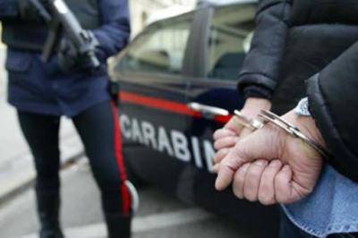 Ostia, tre arresti dei carabinieri