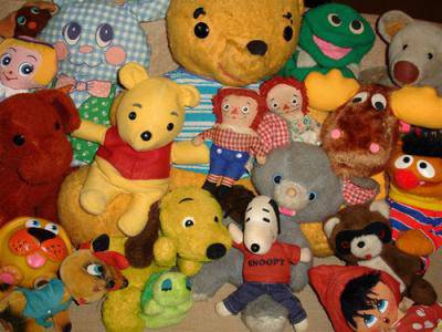 Donati giocattoli e fasciatoio per spazio “baby friendly”