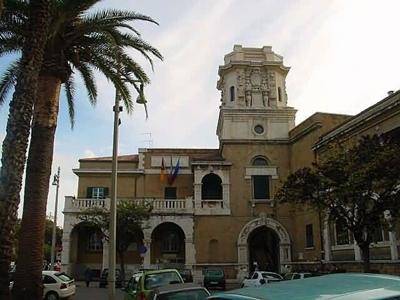 “Palazzo dell’ex Governatorato di Ostia, lavori promessi e realizzati”