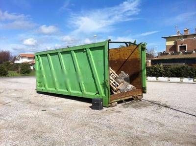 #Tarquinia, buona la prima per i due punti di raccolta per i rifiuti ingombranti e il verde
