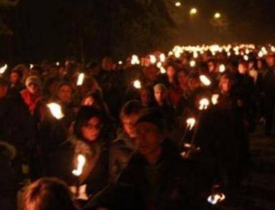 #ostia, CasaPound: sabato 12 novembre fiaccolata all’Infernetto per i chiudere centri d’accoglienza