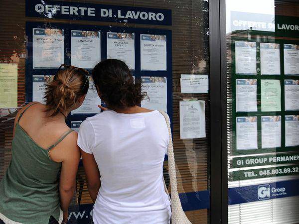 “Torno subito”: il bando della regione lazio per la formazione dei giovani