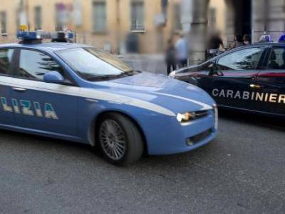 Maxi rissa in piazza Regina Margherita: 3 arresti e una denuncia