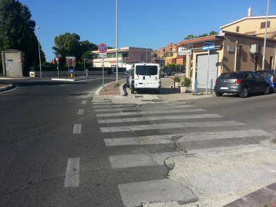 Problema parcheggi a via del Faro, verso uno svolta