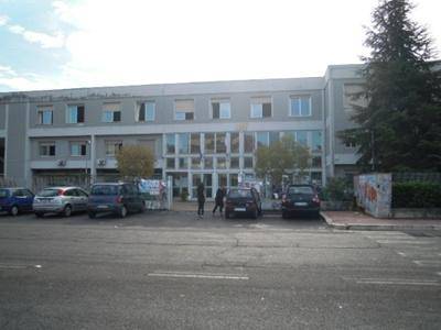 3 ragazze investite davanti al Liceo Manzoni