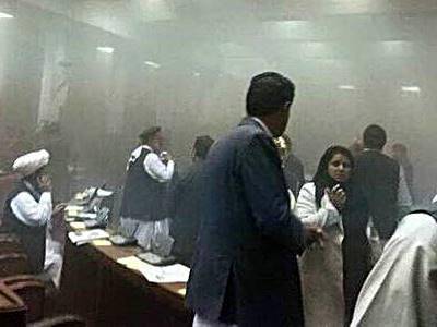 Afghanistan: talebani attaccano il Parlamento, uccisi 7 kamikaze