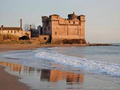 “Salviamo Ostia Antica”: “Il castello di Giulio II è abbandonato”