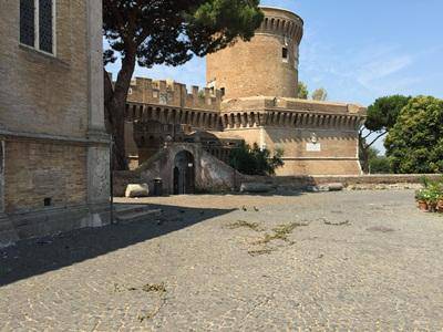 X Municipio, domani CasaPound in piazza per chiedere riapertura castello di #Ostia Antica