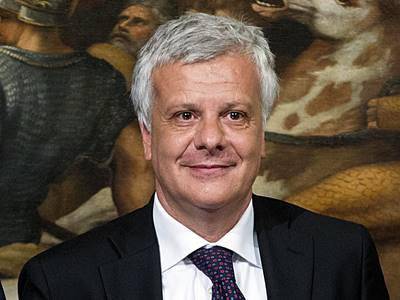 Dissesto idrogeologico, Galletti: “Abbattere le case sulle aree a