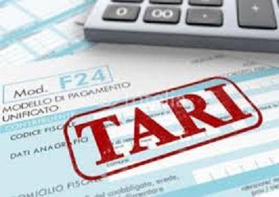 Latina, il Comune approva il regolamento Tari: previste riduzioni e agevolazioni