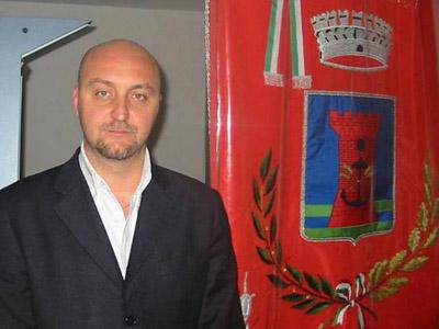 Attacco Hacker, Gonnelli; “Solo a Fiumicino si colpisce il sociale, invece che le banche”