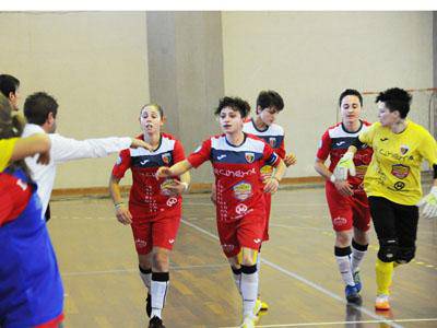 Calcio a 5 femminile: le ragazze della Vis Fondi serie A affrontano la Salernitana