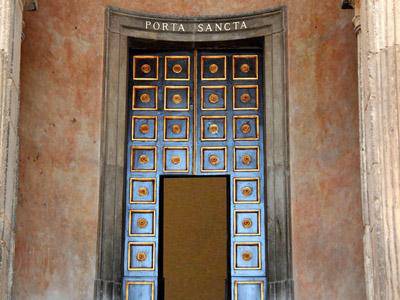 Giubileo: apertura della porta Santa della cattedrale di Gaeta
