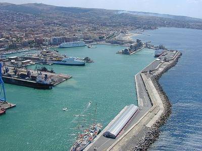 Porto di Civitavecchia, la denuncia di Angelilli: “A rischio 100 posti di lavoro”