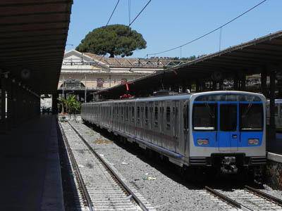 M5S: “Un’altra storia italiana volge al termine: la ferrovia regionale Roma – Lido diventa francese”