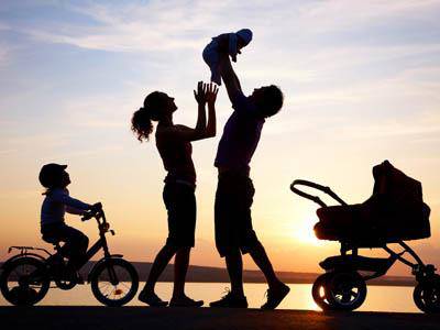 #Fiumicino, “Essere genitori oggi: il coraggio di educare”: l’Associazione “Io, Noi” apre un filo diretto con le famiglie
