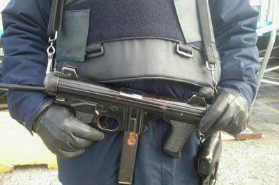 Arresti e perquisizioni: Fiumicino “blindata” dalla polizia