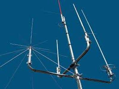 M5S: “Con i cittadini di Stagni contro l’antenna di Via Breccia”