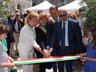A Vulci inaugurata la nuova esposizione nel museo del Castello della Badia