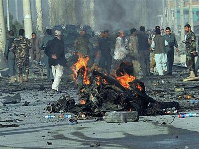 Bomba dell’Isis sugli sciiti a Kabul, almeno 80 morti