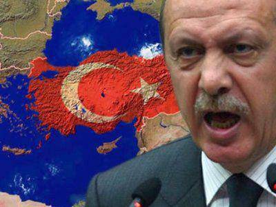 #Turchia, bombe sul presidenzialismo, Erdogan cavalca la paura