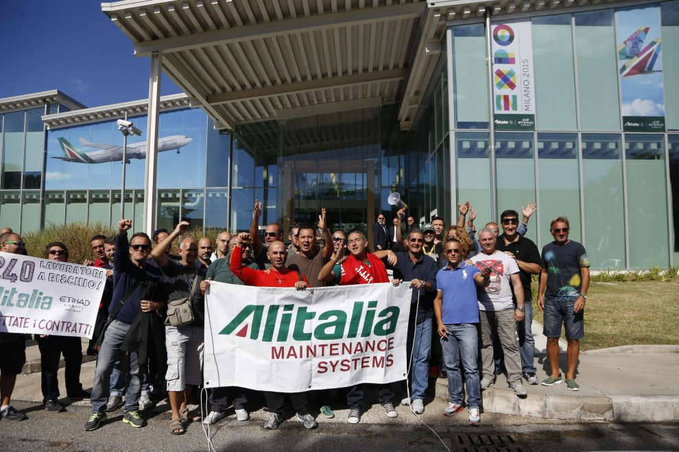 Alitalia Maintenance Systems, i dubbi dei sindacati sul piano della Iag