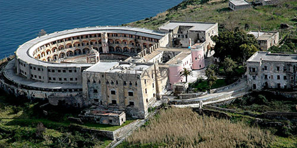 #ventotene, il vecchio carcere come simbolo di una nuova Unione europea