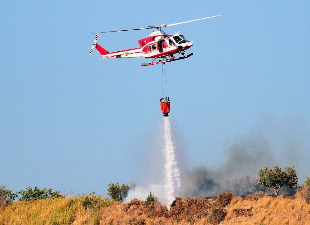 #incendi a #roma, una piscina per domarli