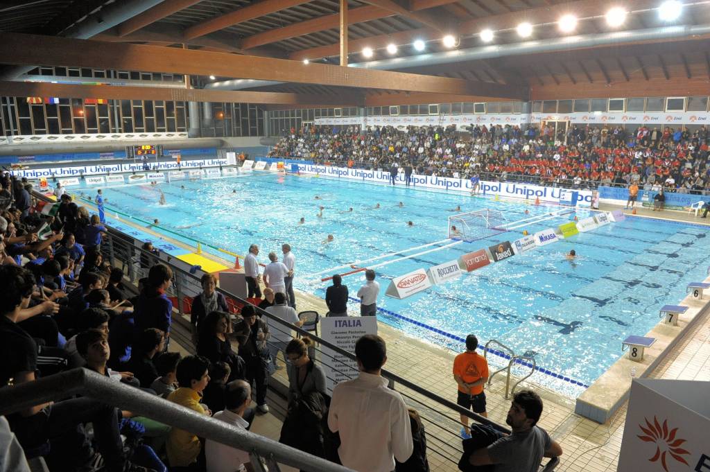 Stadio del Nuoto, Lucernoni: “Un’offesa alla città aver tolto il nome di Marco Galli”