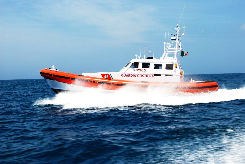#gaeta, pesca a strascico illegale sotto costa, nuovo colpo inferto dalla Guardia Costiera