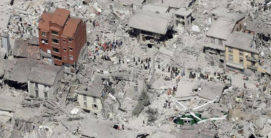 #terremoto, ora è il momento delle promesse e delle indagini