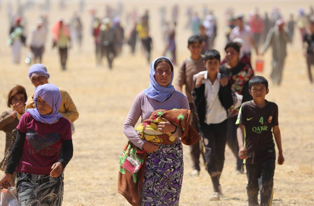 Iraq, 1.400 yazidi rapiti dall’isis addestrati come kamikaze