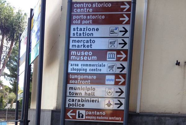 #civitavecchia, al via i lavori per l’installazione della cartellonistica turistica bilingue