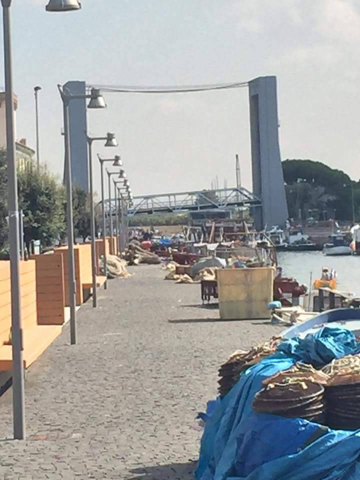 #fiumicino, viabilità ripresa sul ponte Due Giugno