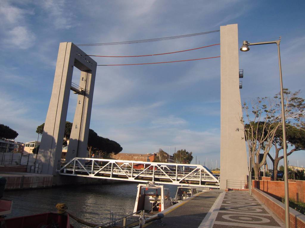 #fiumicino, ponte Due Giugno: da mercoledì sera chiusura per prove di carico