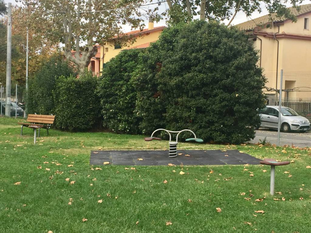 #cantieriaperti: restyling dei giardini pubblici di #Montalto e nuovo belvedere a via Giulio Cesare