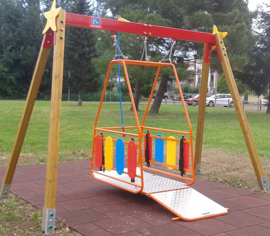 Ladispoli, Grando: “Entro l’anno sarà realizzato un parco giochi inclusivo”