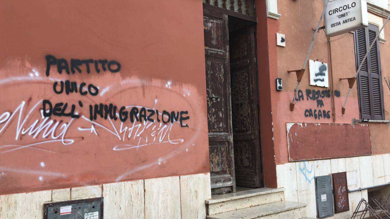 Pd X Municipio: “Vile atto di vandalismo ad #Ostia Antica. Non resteremo in silenzio di fronte all’ignoranza”